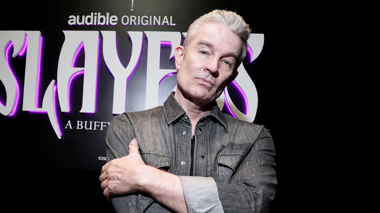 James Marsters in posa
