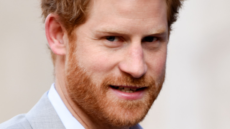 Barba rossa del principe Harry