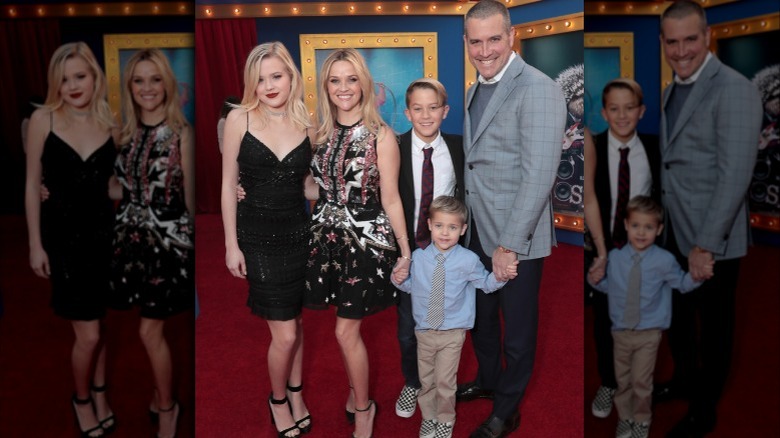 Ava Phillippe, Reese Witherspoon, Deacon Phillippe, Jim Toth e Tennessee Toth