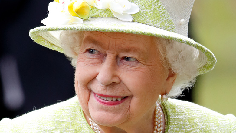 La regina Elisabetta II nel 2019