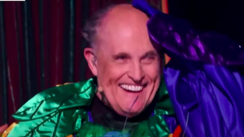 Rudy Giuliani ne Il cantante mascherato