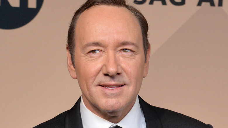 Kevin Spacey in posa