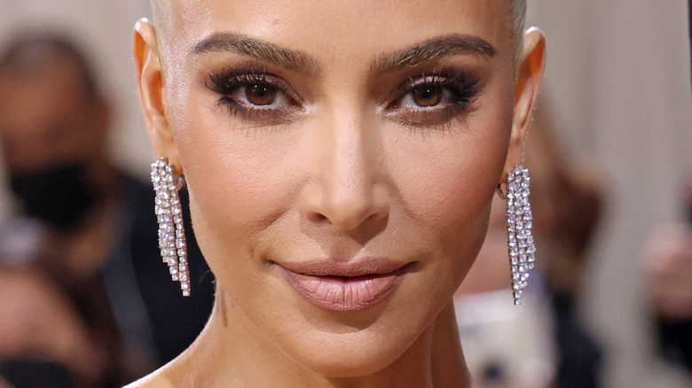 Kim Kardashian partecipa al Met Gala del 2022