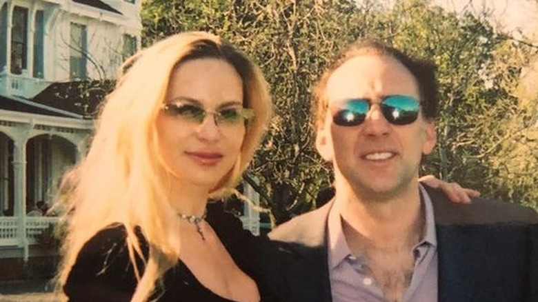 Christina Fulton e Nicolas Cage, in posa