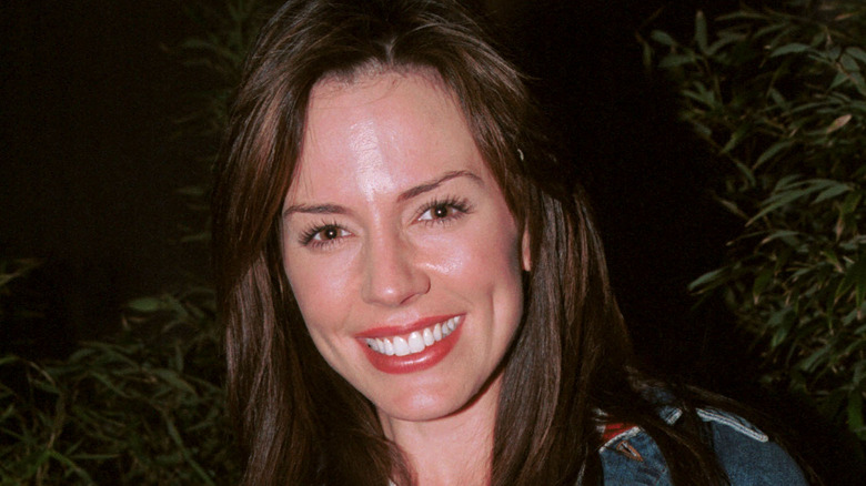 Krista Allen sorridente nel 2002