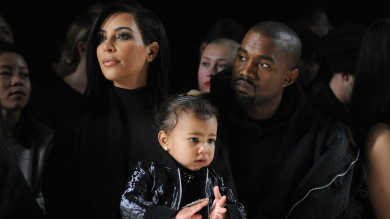 Kim Kardashian con Kanye West e la figlia North
